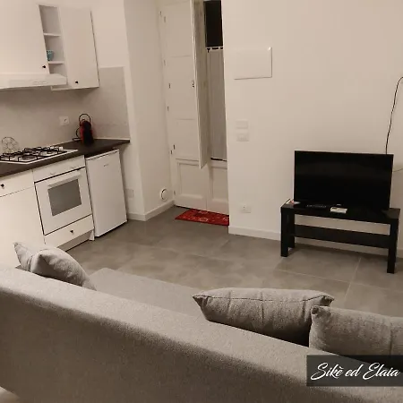 Sike Ed Elaia Apartment